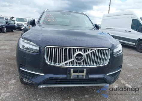 2016 Volvo Xc90 T6 Inscription z USA, uszkodzony, nr VIN YV4A22PL4G1022501